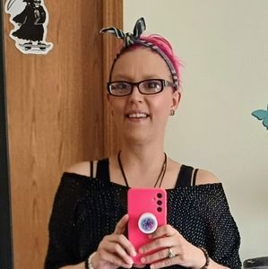 Meet your Posher, Christina